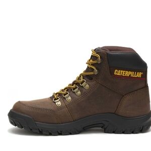 NWT- Caterpillar Sean Brown Ourline Soft Toe Boots